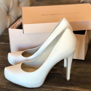 BCBGeneration White Pumps Size 9